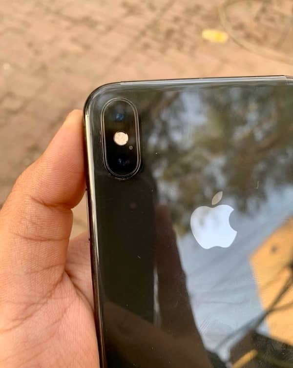 iphone xs max 256 PTA WATERPACK DUAL SIM APPEARS 2