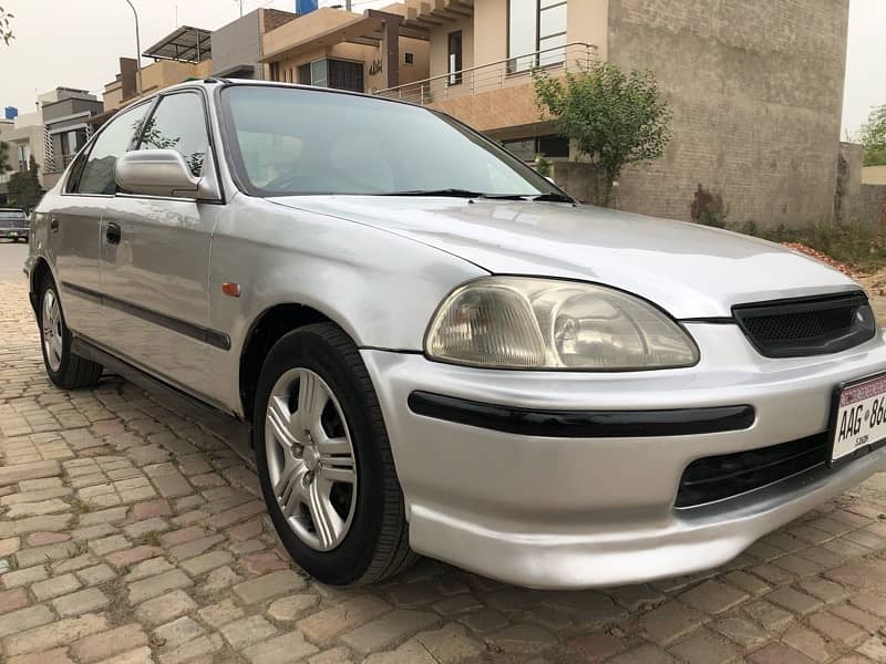 Honda Civic EXi 1997 4