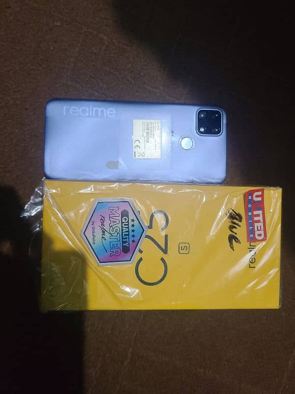 Realme c25s 4/128 4