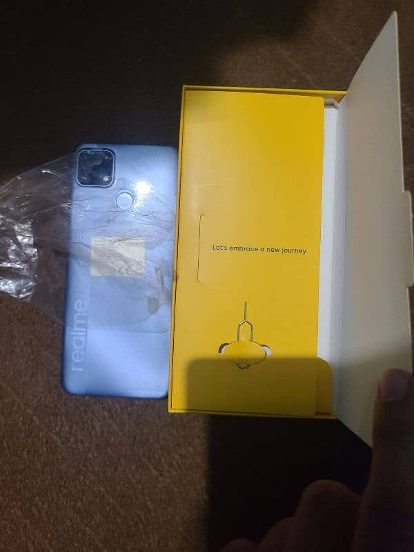 Realme c25s 4/128 5