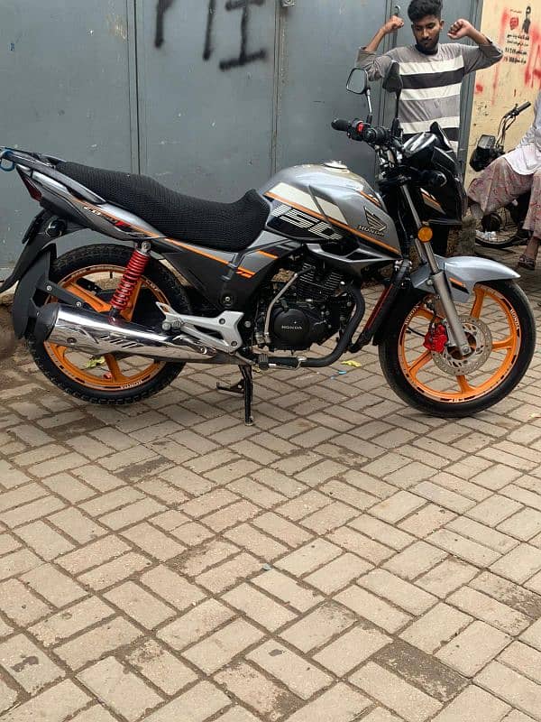 Cb 150f 2023      gs 150. ybr 125. gr 150 4