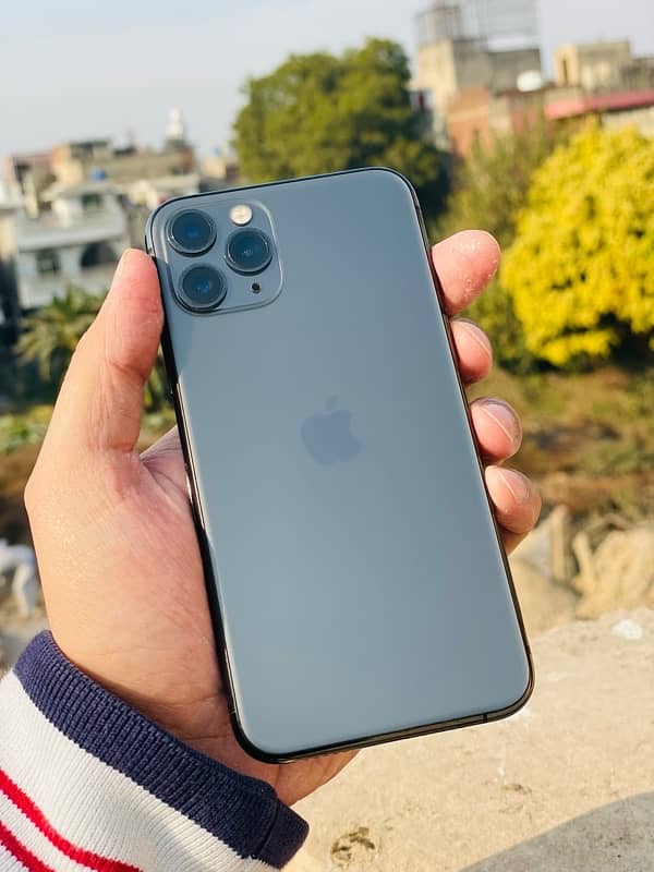 Iphone 11 pro PTA Approved 0