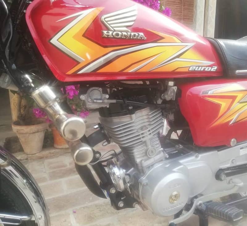 honda 125 bike 8