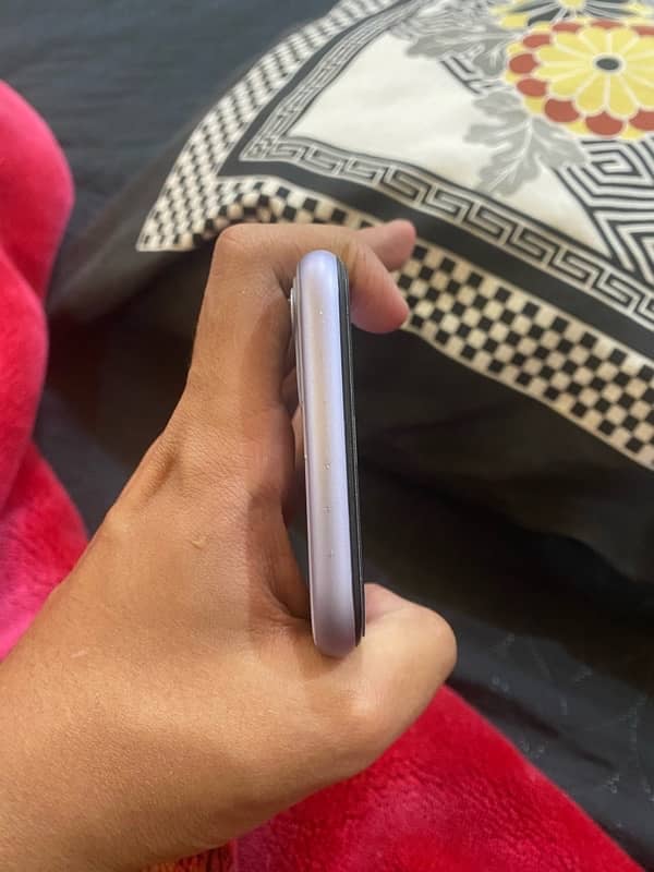 iPhone 11 non pta 3