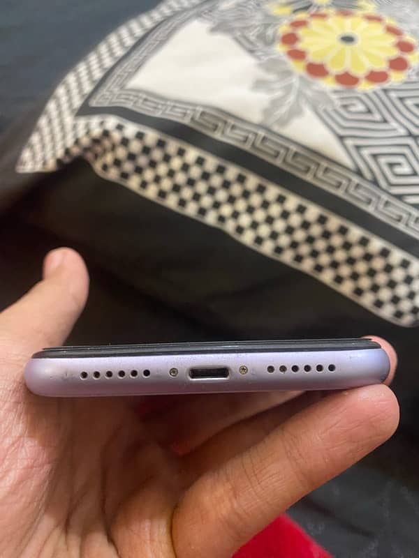 iPhone 11 non pta 4