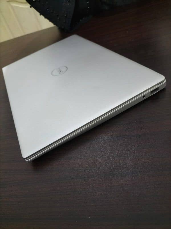 Dell Inspiron 5391 Silver Colour Laptop 3