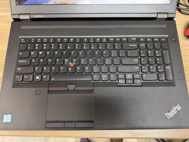 Lenovo Thinkpad P71 Workstation Laptop/ 16 gb nvidia Quadro p5000 GPU 2