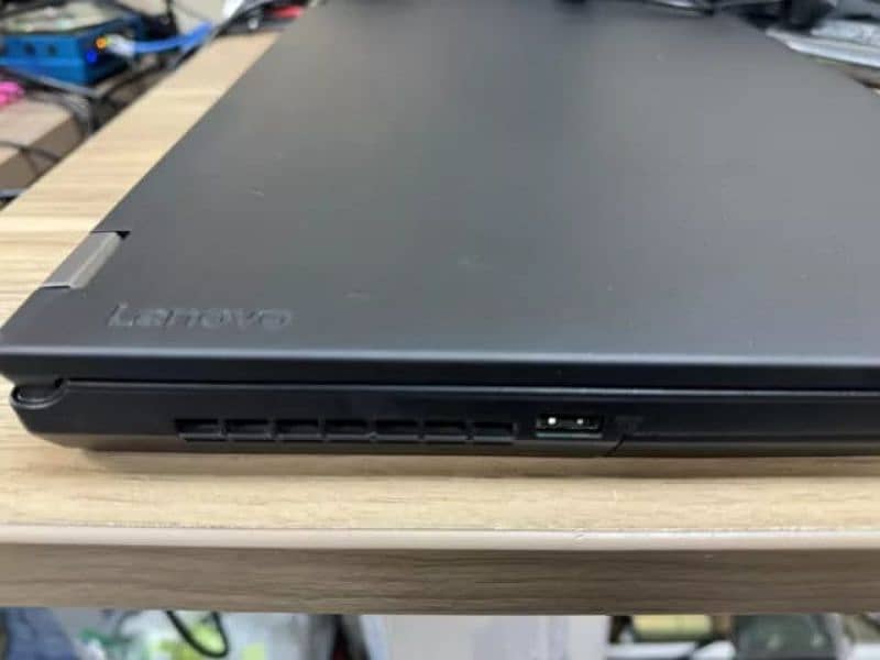 Lenovo Thinkpad P71 Workstation Laptop/ 16 gb nvidia Quadro p5000 GPU 9