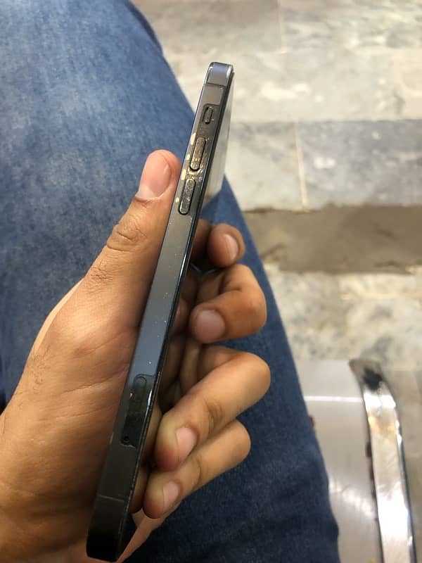 iPhone 12 Pro - NonPta - 128Gb 4