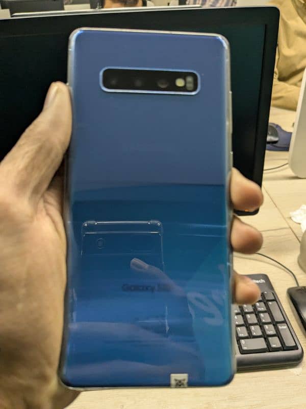 Samsung Galaxy S10 Plus 0