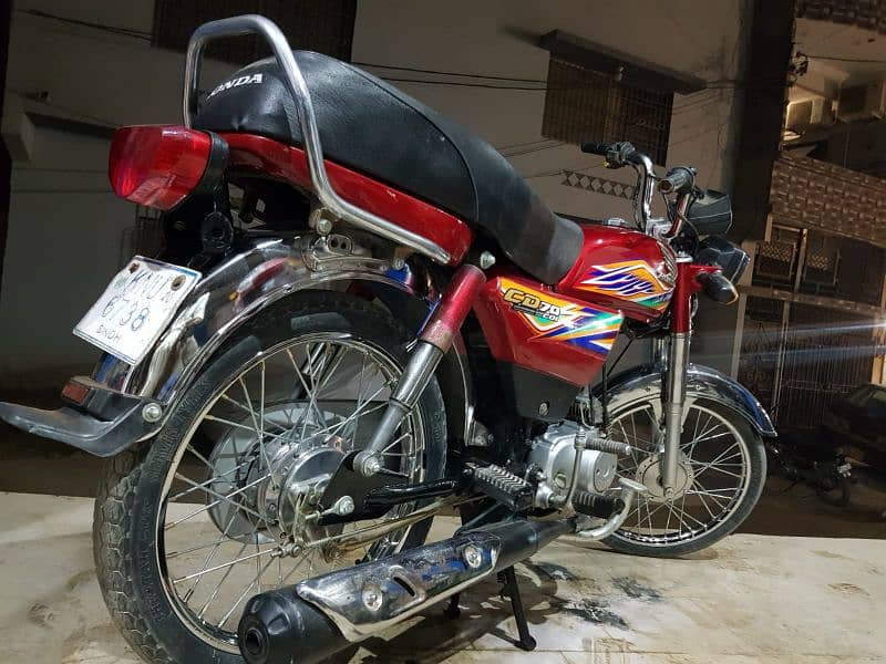 Honda CD 70 cc model 2020 Karachi number contact number 034 3290 4161 4