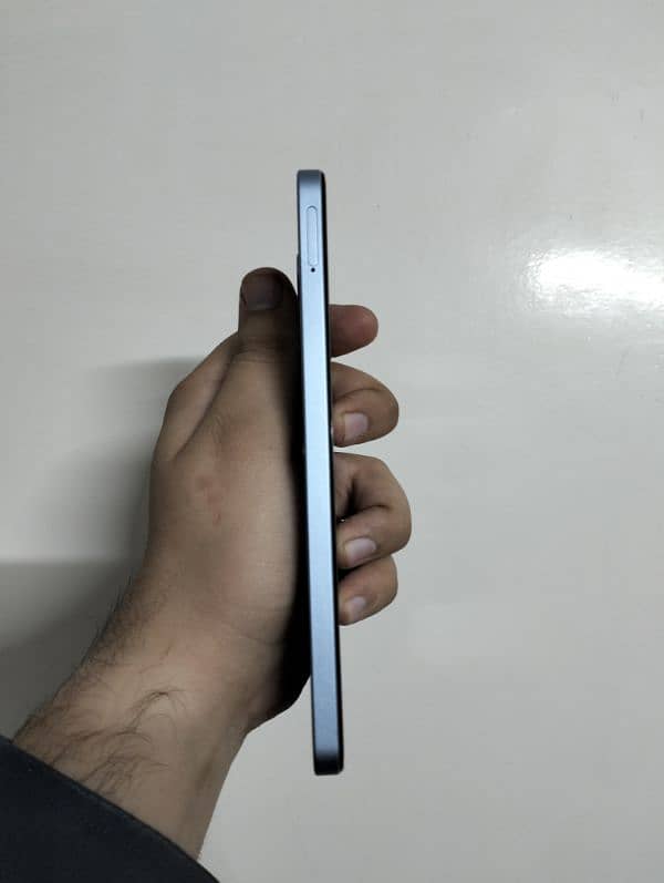 Realme Note 60 4/128 GB Just Box Opened 3