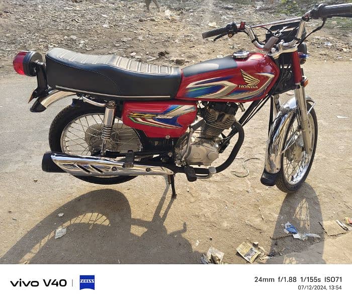 honda 125 2022 just 2300km drive original 10 by 10 0