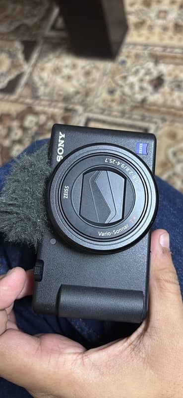 sony ZV1 Best Vlog Camera 2