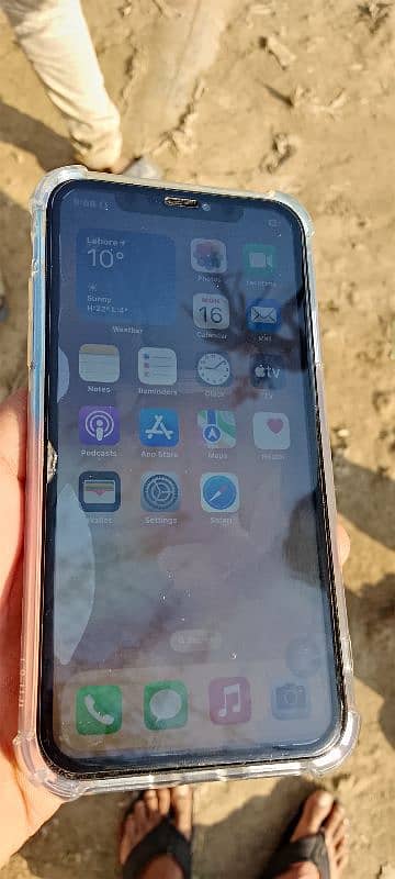 I phone 11 I am urgent sale 0