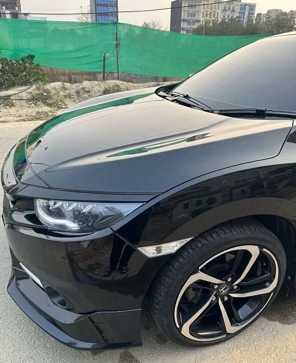 Honda Civic i-vtec oriel 2019 full geniune UG Package 1