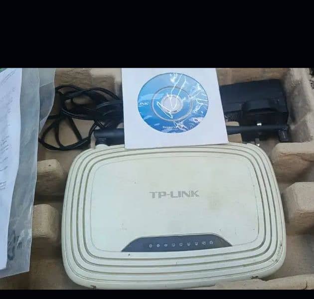 Wifi TP link router or modem 1