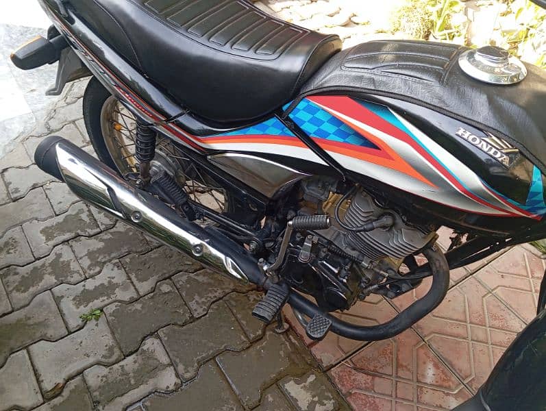 Honda 125 Dream Like new 3