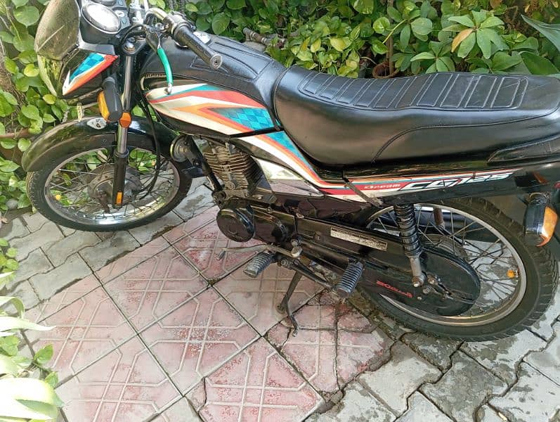 Honda 125 Dream Like new 4