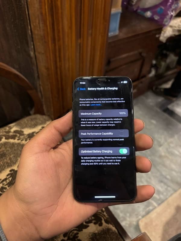 iPhone X 64GB Factory Unlock Exchange Possible 7