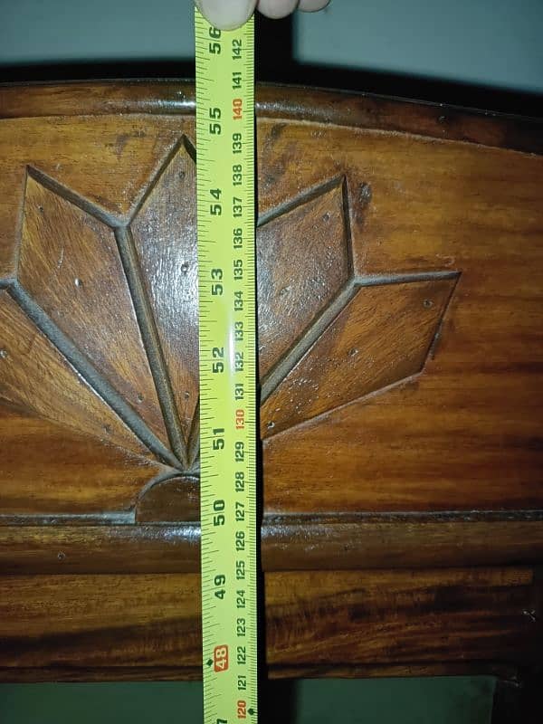 crockery wooden Almirah for sale 3