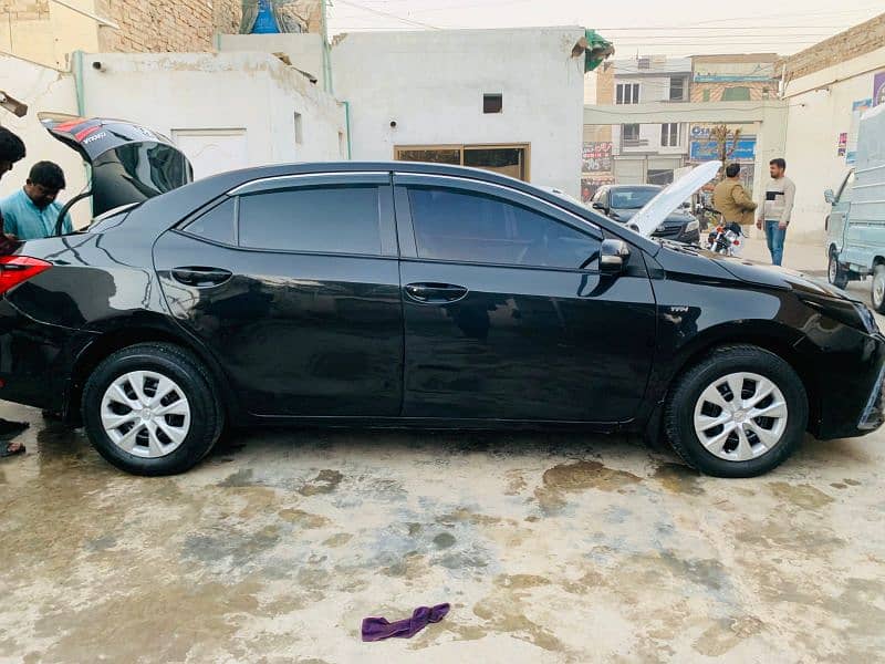 Toyota Corolla GLI 2016 Home use car 17