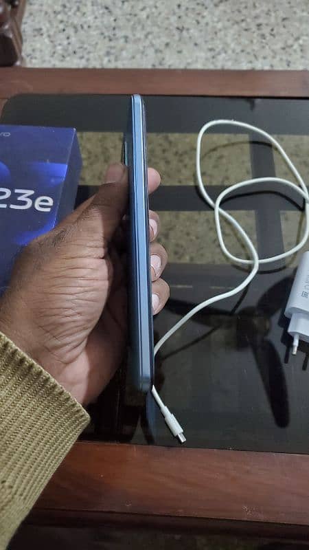 Vivo V23 pta official approved with box and Original fast charger 1