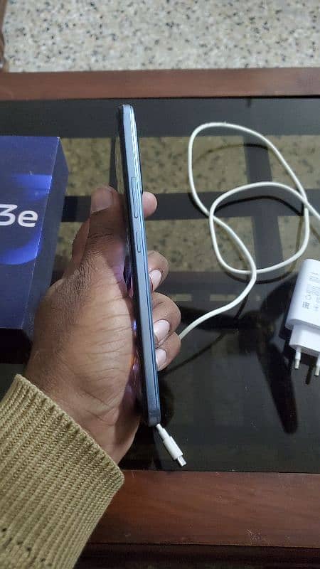 Vivo V23 pta official approved with box and Original fast charger 2