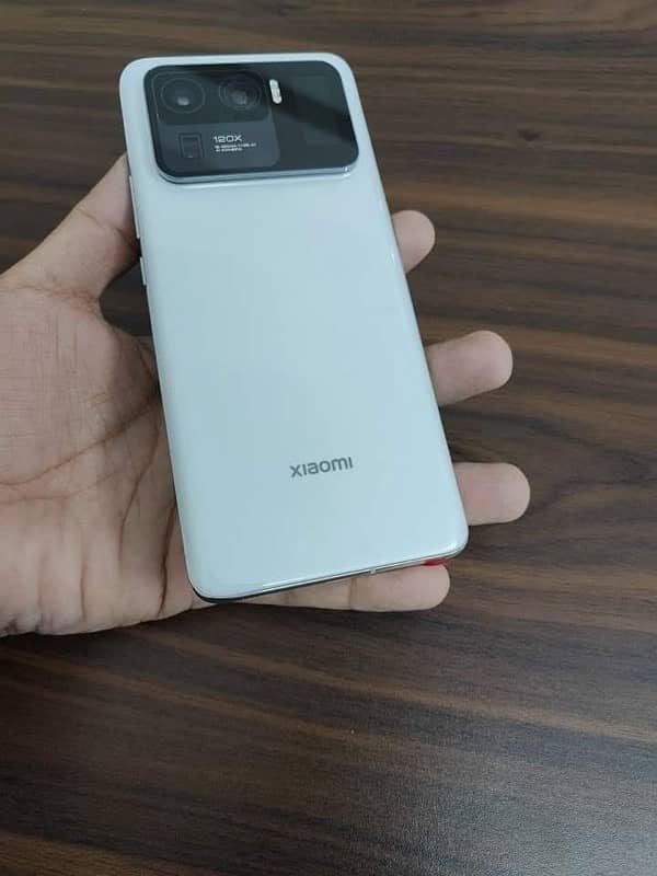 Xiaomi Mi 11 Ultra 12/256 10/10 Condition. 1