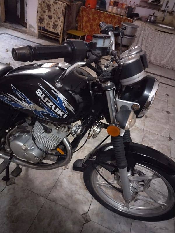 Suzuki gs150. (. 0312.716. 74.05) 3