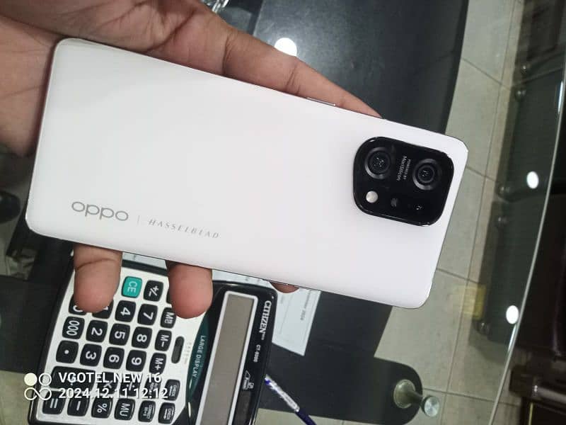 oppo find x5 non PTA 8