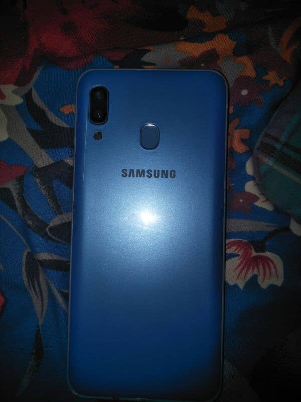 Samsung a30.03704277124 0