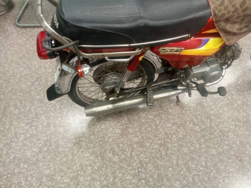 Honda CD 70 original condition exchange possible with up model 5