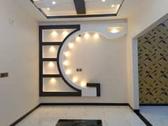 120 Yards Leased House Available in Pir Ahmed Zaman Block-1 Karachi