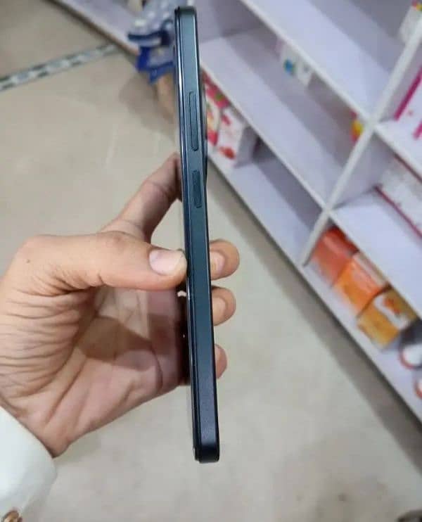 REDMI 14C 6+128 GB 1