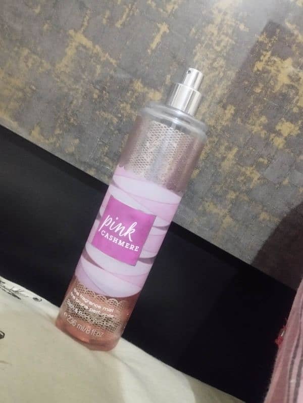 Bath and Body Works Mist  - 4