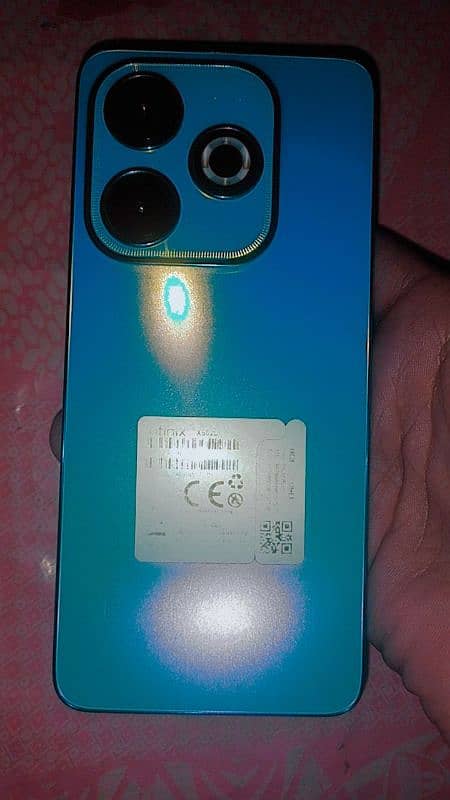 (infinix hot 40i) (8+8) (128GB) 3