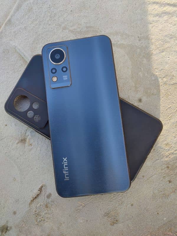 INFINIX NOTE 11 BLACK SILVER COLOUR. . 8/128 2