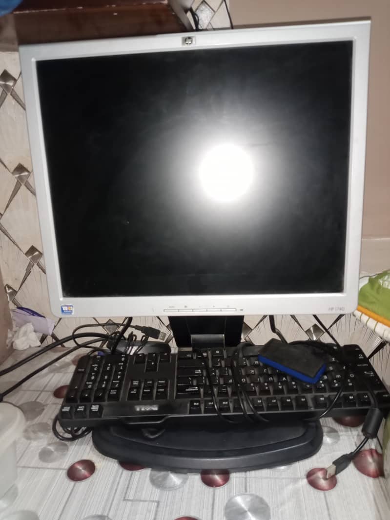 Dell optilex 390 with hp screen 3