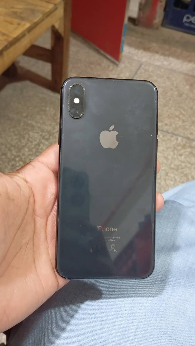 Apple iPhone XS 0