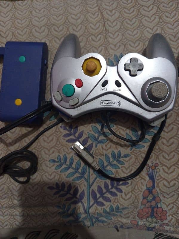 Game cube gaming controller 0