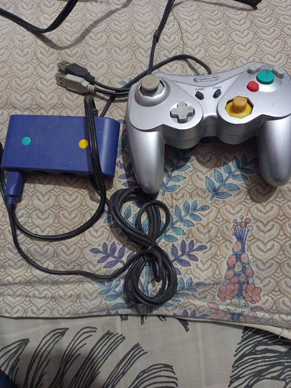 Game cube gaming controller 1