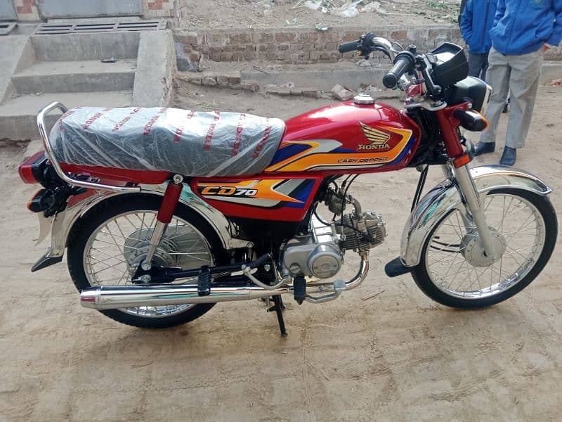 Honda CD 70 bike for sale model 2025 03456561380//03057210160 2