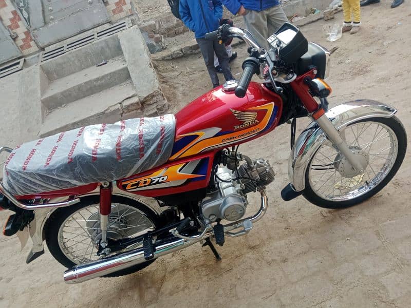 Honda CD 70 bike for sale model 2025 03456561380//03057210160 6