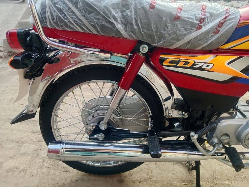 Honda CD 70 bike for sale model 2025 03456561380//03057210160 17