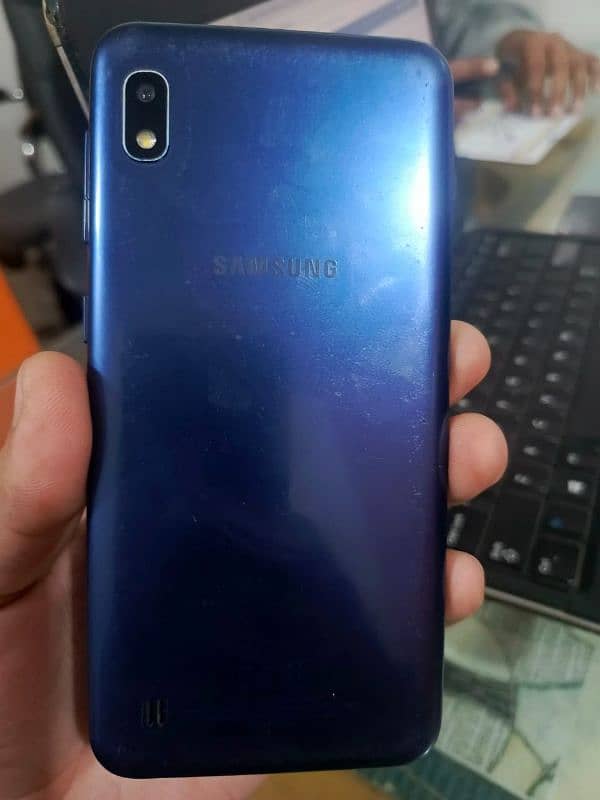 samsung galaxy a10 only mobile bilkul thek chll rha hai 6