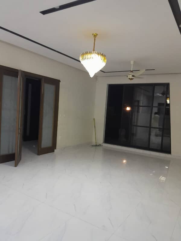 1 kanal Brand New house available for rent 3