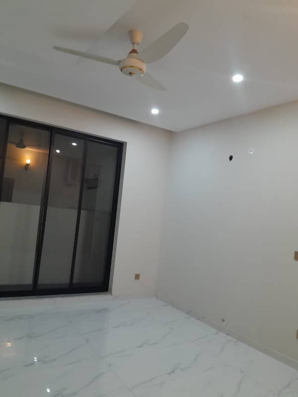 1 kanal Brand New house available for rent 5