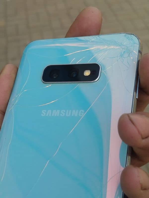 Samsung S10e for Sell (Read Add) 10