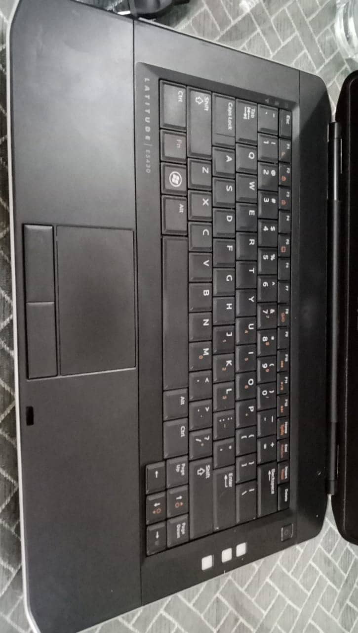 Laptop i7 3rd generation (Latitude E5430) 3